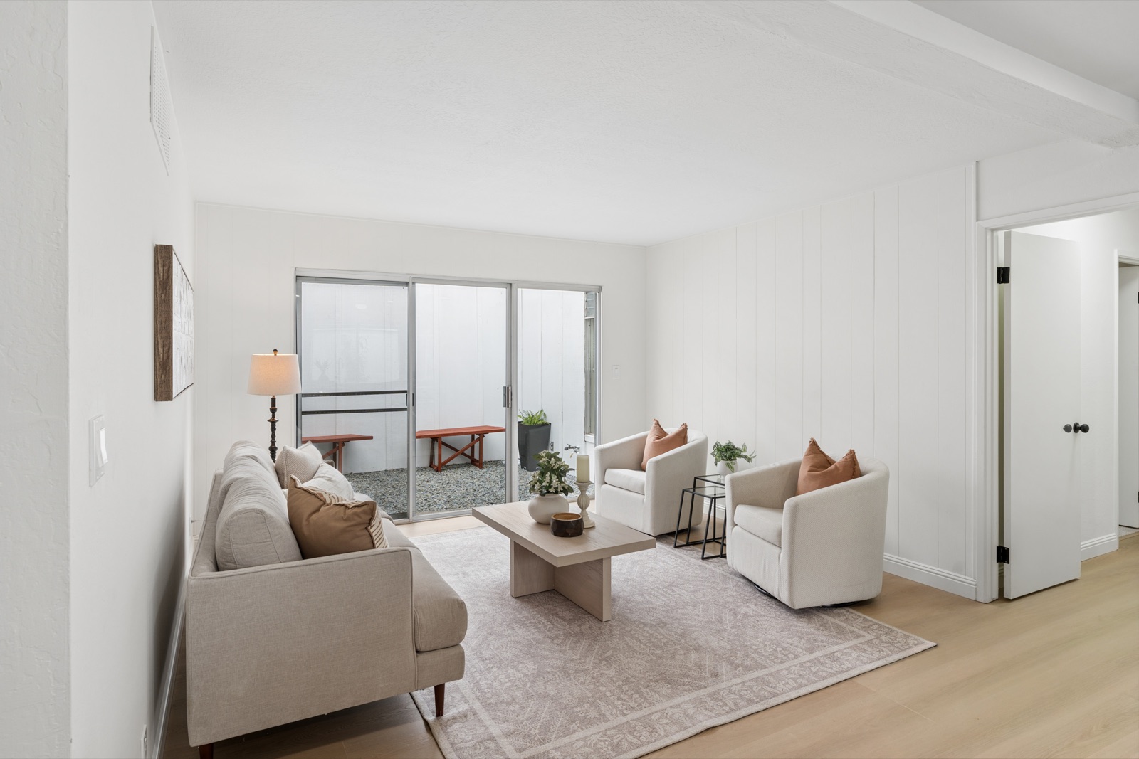 Additional bedroom interior